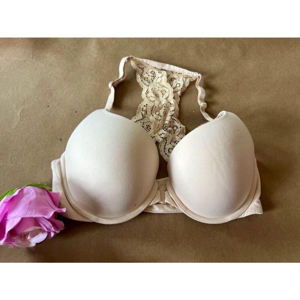 Victoria's Secret Cream Lace Back Bra
